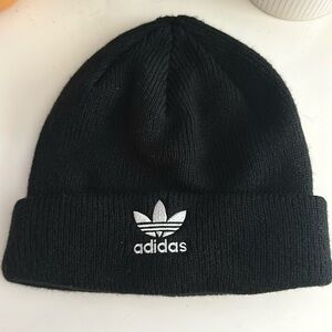 Black adidas beanie